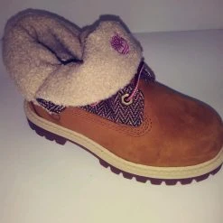 N-STOCK.NET TIMBERLAND ROLL-DOWN BOOT TODDLERS/PETITS 10y