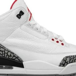 Nike AIR JORDAN RETRO 3 WHITE CEMENT 2010 RELEASE